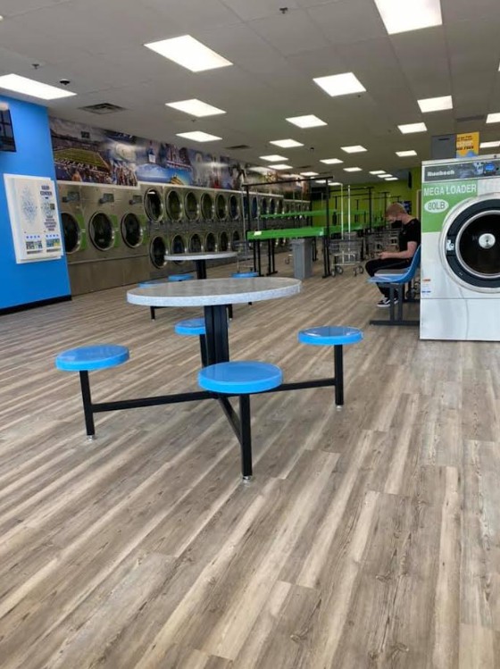 Tablecloth Laundry Services: Keeping Your Business Looking Its Best